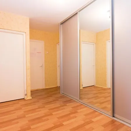Appartamento Dobrotel On Kamenogorskaya 18 *